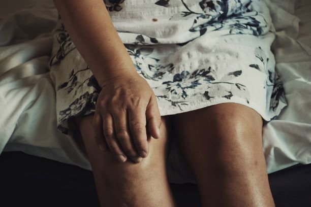 Here’s What You Should Avoid If You Have Knee Pain