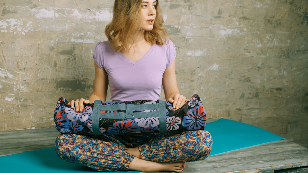10 Must Have Yoga Accessories: Yoga BAG
